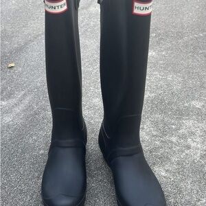 Hunter Classic Black Waterproof Boots worn once